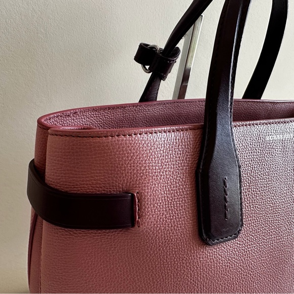 Burberry handbag - Picture 3 of 13